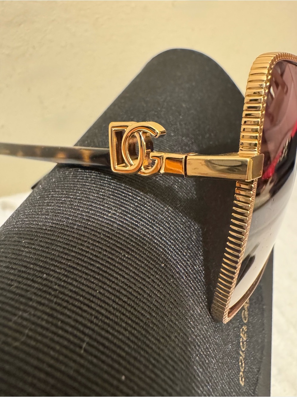 NWT Dolce & Gabbana Gold DG2279 Square Sunglasses - Full Set - Picture 6 of 17